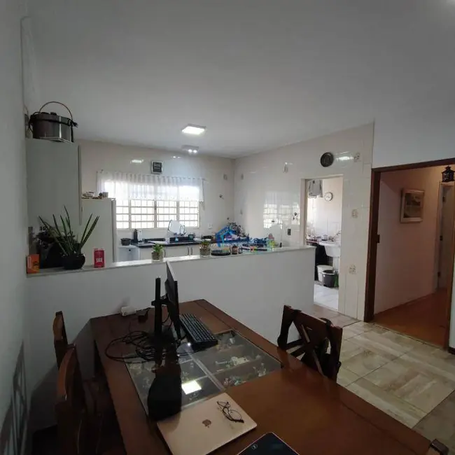 Foto 3 de Casa com 3 quartos à venda, 250m2 em Vila Castelo Branco, Indaiatuba - SP