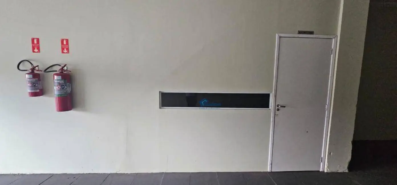 Foto 4 de Sala Comercial para alugar, 101m2 em Indaiatuba - SP