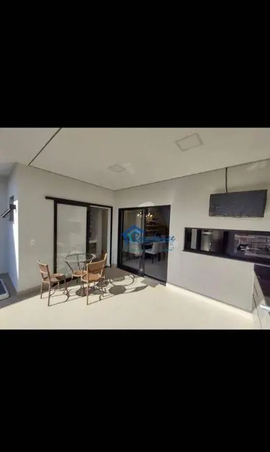 Foto 3 de Sobrado com 3 quartos à venda, 200m2 em Jardim Bréscia, Indaiatuba - SP