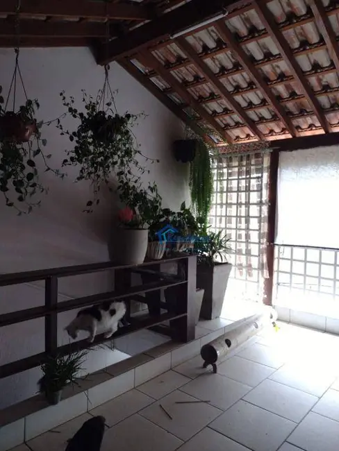 Foto 3 de Casa com 3 quartos à venda, 170m2 em Vila Aurora, Indaiatuba - SP