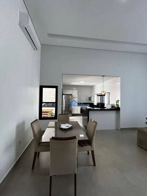 Foto 3 de Casa de Condomínio com 3 quartos à venda, 220m2 em Jardim Mantova, Indaiatuba - SP