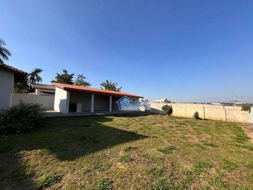 Foto 9 de Chácara com 4 quartos à venda e para alugar, 1075m2 em Salto - SP