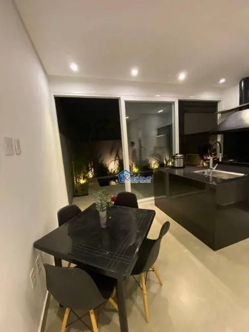 Foto 7 de Sobrado com 3 quartos à venda, 200m2 em Jardim Bréscia, Indaiatuba - SP