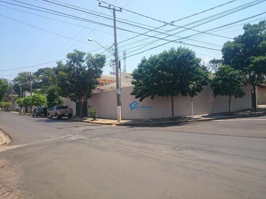 Foto 2 de Sobrado com 6 quartos à venda, 450m2 em Vila Avaí, Indaiatuba - SP