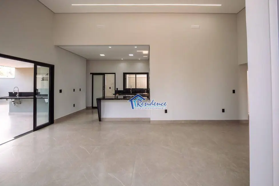 Casa de Condomínio com 3 quartos à venda, 203m2 em Indaiatuba - SP - imagem 3 Foto 3 de Casa de Condomínio com 3 quartos à venda, 203m2 em Indaiatuba - SP