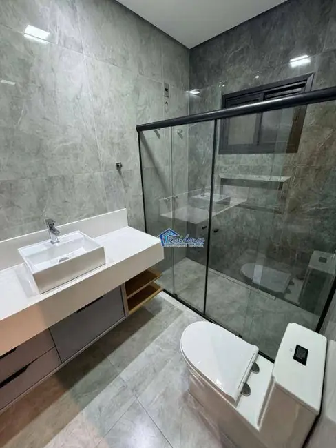 Foto 9 de Casa de Condomínio com 3 quartos à venda e para alugar, 250m2 em Cabreuva - SP