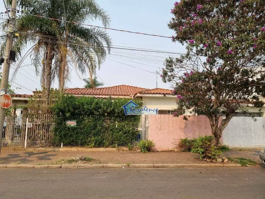 Foto 3 de Casa com 3 quartos à venda, 325m2 em Centro, Indaiatuba - SP