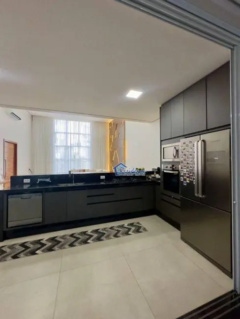 Foto 9 de Casa de Condomínio com 3 quartos à venda, 300m2 em Jardins Di Roma, Indaiatuba - SP