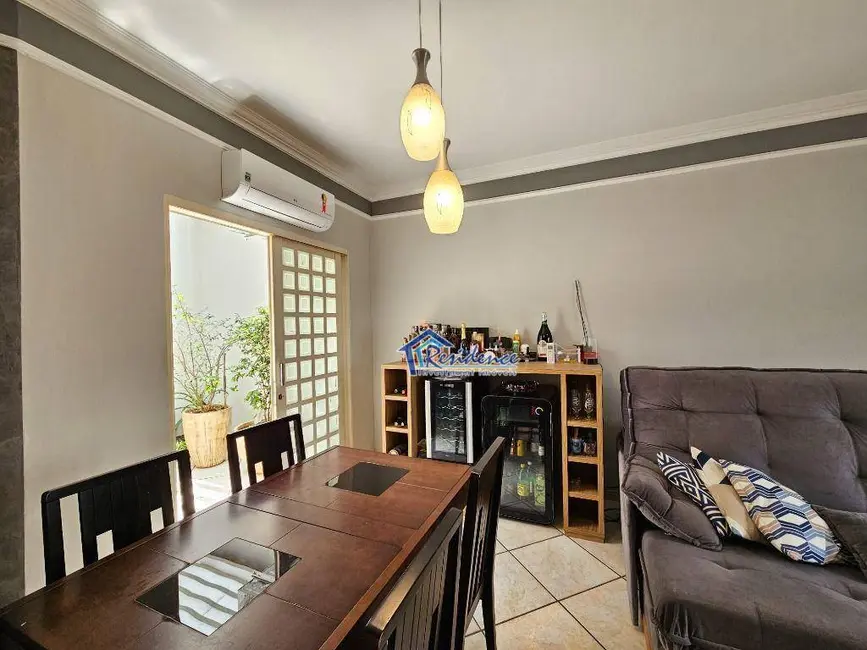 Foto 6 de Casa com 3 quartos à venda, 250m2 em Jardim Regente, Indaiatuba - SP