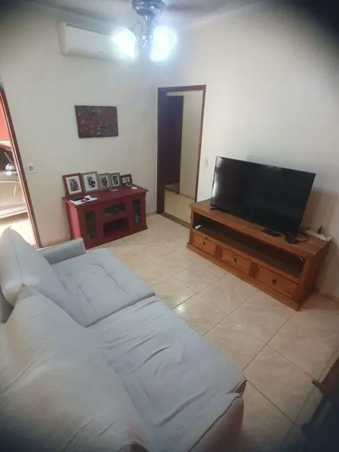 Foto 3 de Casa com 3 quartos à venda, 160m2 em Vila Rubens, Indaiatuba - SP