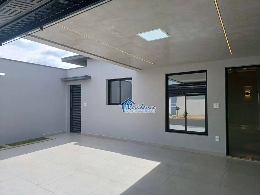 Foto 2 de Casa com 3 quartos à venda, 150m2 em Indaiatuba - SP