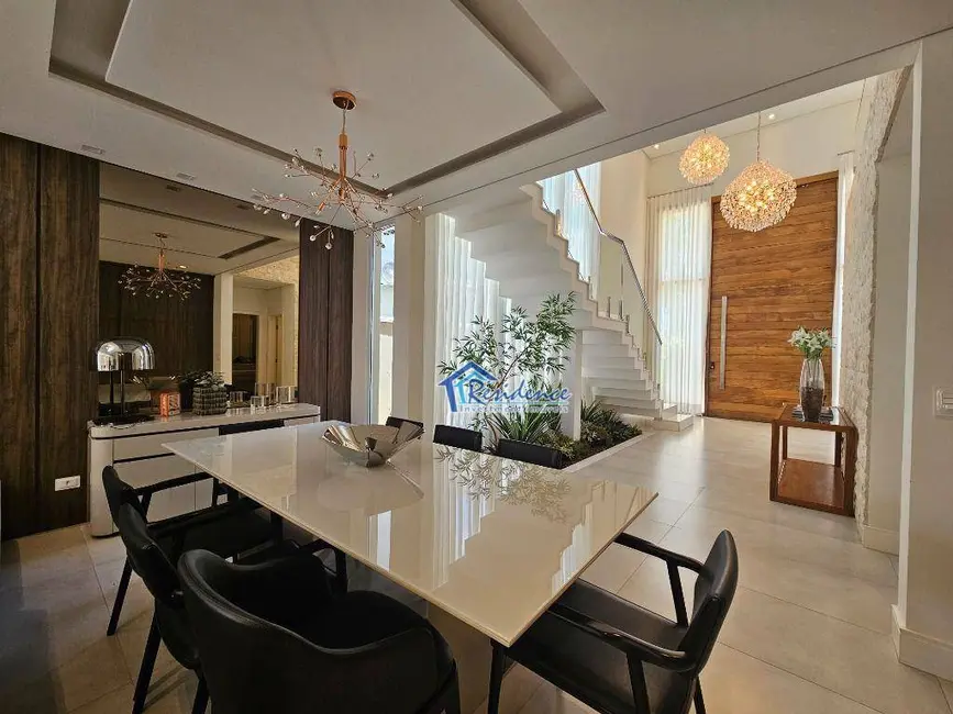 Sobrado com 4 quartos à venda e para alugar, 480m2 em Jardim Maison Du Parc, Indaiatuba - SP - imagem 8 Foto 8 de Sobrado com 4 quartos à venda e para alugar, 480m2 em Jardim Maison Du Parc, Indaiatuba - SP