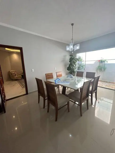 Foto 3 de Casa com 4 quartos à venda, 300m2 em Vila Suíça, Indaiatuba - SP