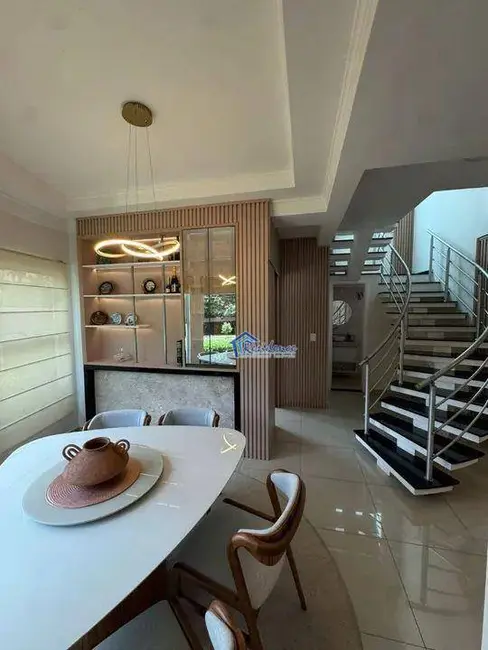 Foto 3 de Sobrado com 3 quartos à venda, 150m2 em Villaggio Di Itaici, Indaiatuba - SP