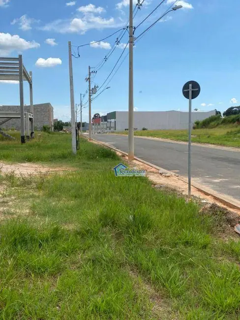 Foto 2 de Terreno / Lote à venda, 574m2 em Indaiatuba - SP