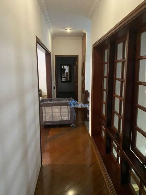 Sobrado com 3 quartos à venda, 300m2 em Vila Areal, Indaiatuba - SP - imagem 3 Foto 3 de Sobrado com 3 quartos à venda, 300m2 em Vila Areal, Indaiatuba - SP