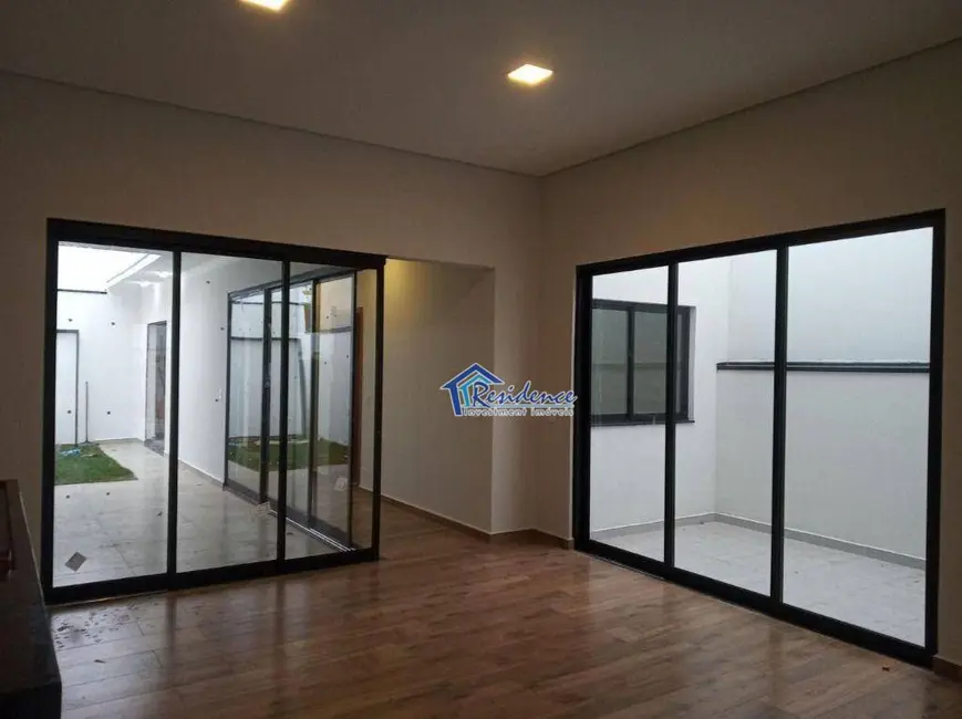 Casa de Condomínio com 3 quartos à venda, 178m2 em Indaiatuba - SP - imagem 3 Foto 3 de Casa de Condomínio com 3 quartos à venda, 178m2 em Indaiatuba - SP