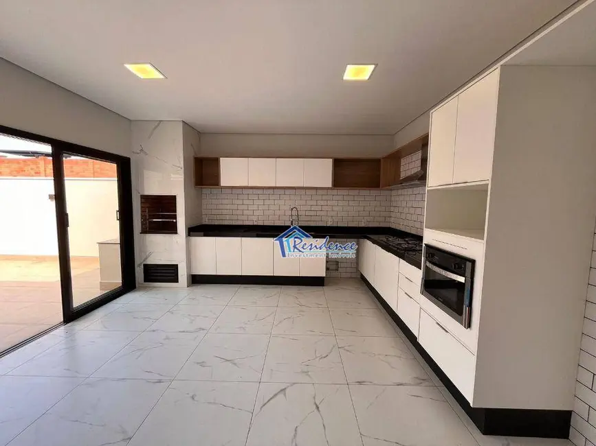 Casa de Condomínio com 3 quartos à venda, 280m2 em Jardim Doutor Carlos Augusto de Camargo Andrade, Indaiatuba - SP - imagem 3 Foto 3 de Casa de Condomínio com 3 quartos à venda, 280m2 em Jardim Doutor Carlos Augusto de Camargo Andrade, Indaiatuba - SP