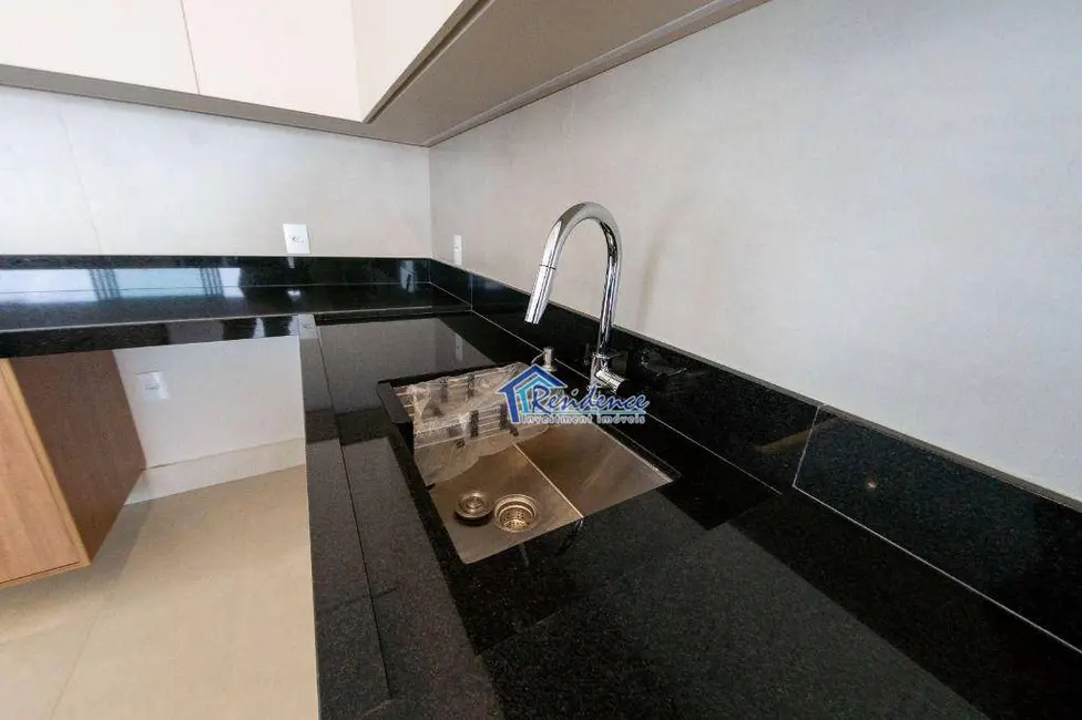 Foto 5 de Casa de Condomínio com 3 quartos à venda, 300m2 em Indaiatuba - SP