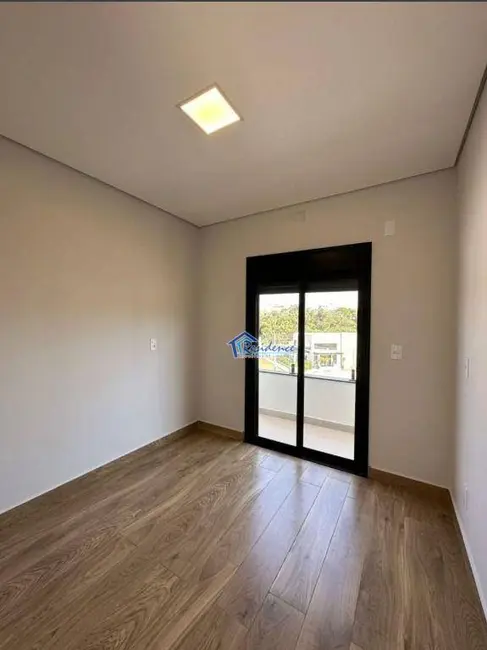 Casa de Condomínio com 3 quartos à venda, 216m2 em Indaiatuba - SP - imagem 9 Foto 9 de Casa de Condomínio com 3 quartos à venda, 216m2 em Indaiatuba - SP