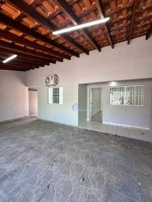 Foto 1 de Casa com 2 quartos à venda, 108m2 em Jardim Rêmulo Zoppi, Indaiatuba - SP