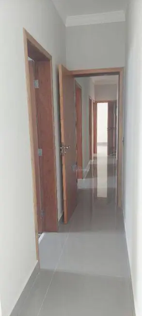 Foto 8 de Casa com 3 quartos à venda, 150m2 em Indaiatuba - SP