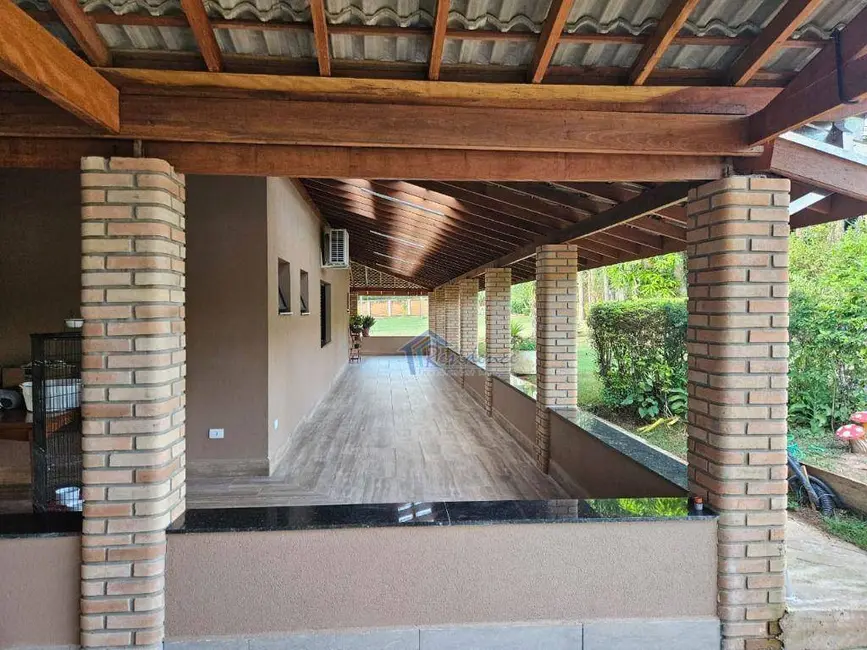 Foto 2 de Chácara com 5 quartos à venda, 10000m2 em Salto - SP