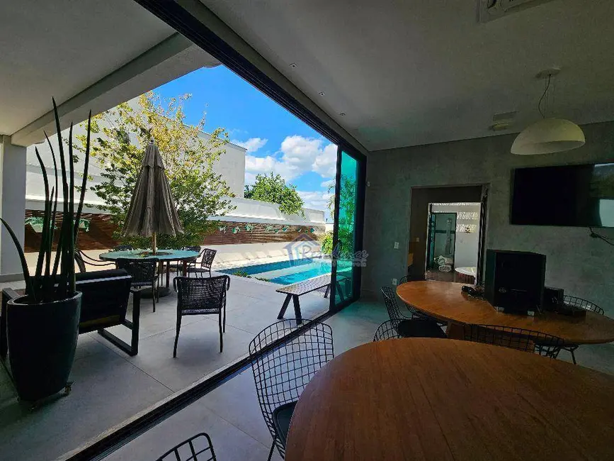 Foto 2 de Sobrado com 5 quartos à venda, 700m2 em Jardim Residencial Helvétia Park I, Indaiatuba - SP