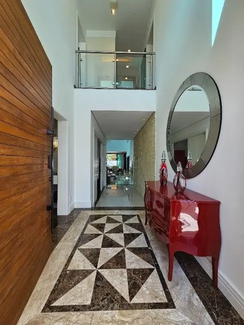 Sobrado com 5 quartos à venda, 700m2 em Jardim Residencial Helvétia Park I, Indaiatuba - SP - imagem 8 Foto 8 de Sobrado com 5 quartos à venda, 700m2 em Jardim Residencial Helvétia Park I, Indaiatuba - SP