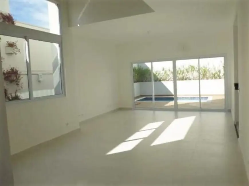 Sobrado com 3 quartos para alugar, 300m2 em Jardim Residencial Maria Dulce, Indaiatuba - SP - imagem 8 Foto 8 de Sobrado com 3 quartos para alugar, 300m2 em Jardim Residencial Maria Dulce, Indaiatuba - SP