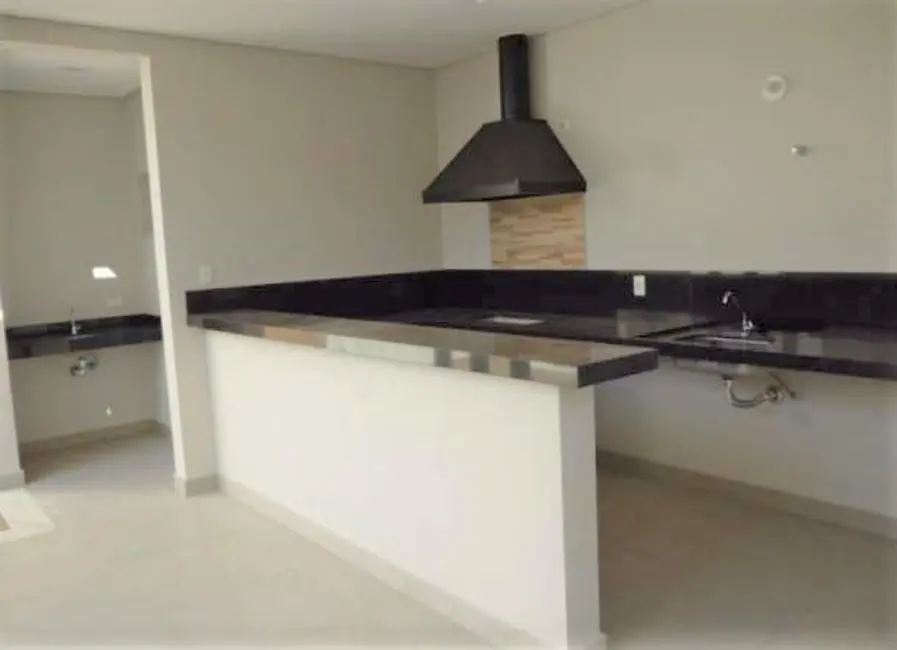 Sobrado com 3 quartos para alugar, 300m2 em Jardim Residencial Maria Dulce, Indaiatuba - SP - imagem 5 Foto 5 de Sobrado com 3 quartos para alugar, 300m2 em Jardim Residencial Maria Dulce, Indaiatuba - SP