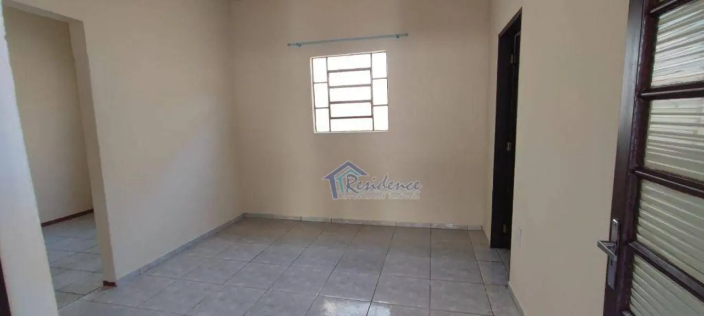 Casa com 3 quartos para alugar, 200m2 em Vila Georgina, Indaiatuba - SP - imagem 6 Foto 6 de Casa com 3 quartos para alugar, 200m2 em Vila Georgina, Indaiatuba - SP