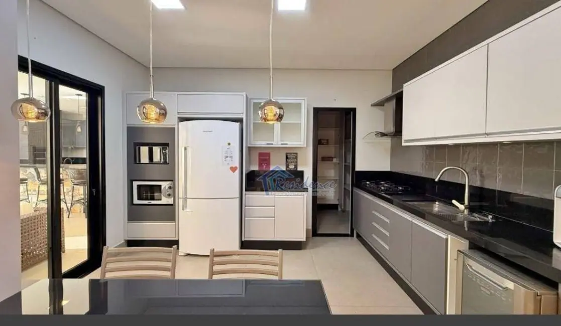 Foto 8 de Sobrado com 3 quartos à venda, 360m2 em Jardim Amstalden Residence, Indaiatuba - SP
