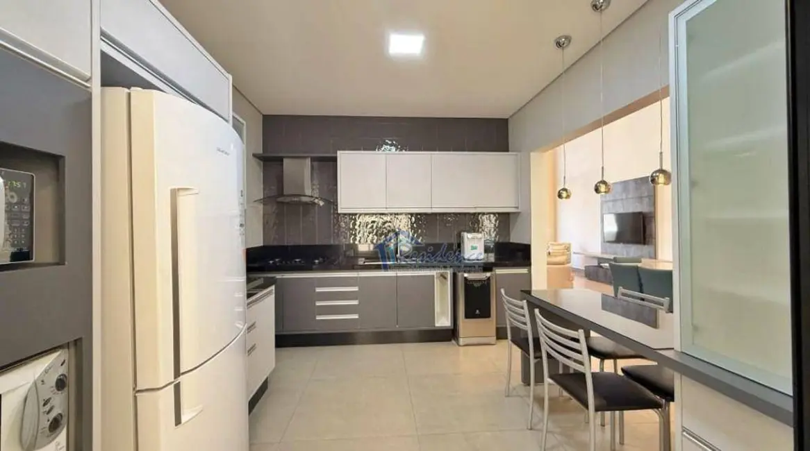 Foto 9 de Sobrado com 3 quartos à venda, 360m2 em Jardim Amstalden Residence, Indaiatuba - SP