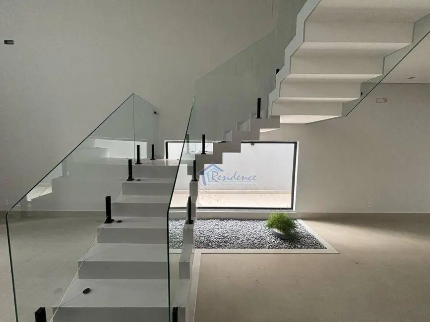 Foto 8 de Sobrado com 3 quartos à venda, 360m2 em Indaiatuba - SP