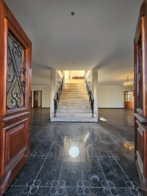 Sobrado com 6 quartos à venda e para alugar, 500m2 em Jardim Regina, Indaiatuba - SP - imagem 8 Foto 8 de Sobrado com 6 quartos à venda e para alugar, 500m2 em Jardim Regina, Indaiatuba - SP