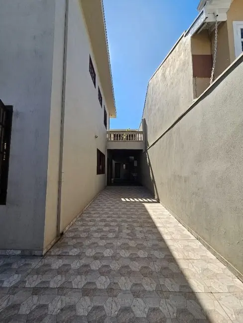 Sobrado com 6 quartos à venda e para alugar, 500m2 em Jardim Regina, Indaiatuba - SP - imagem 4 Foto 4 de Sobrado com 6 quartos à venda e para alugar, 500m2 em Jardim Regina, Indaiatuba - SP