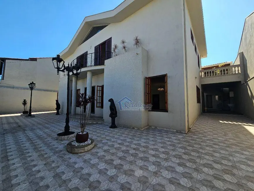 Sobrado com 6 quartos à venda e para alugar, 500m2 em Jardim Regina, Indaiatuba - SP - imagem 3 Foto 3 de Sobrado com 6 quartos à venda e para alugar, 500m2 em Jardim Regina, Indaiatuba - SP