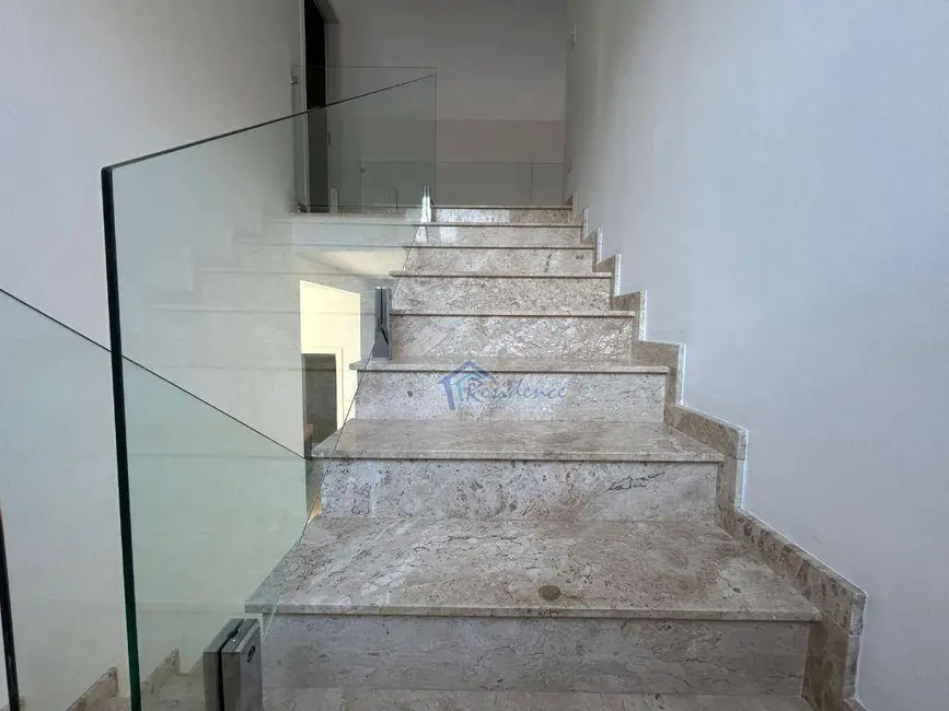 Sobrado com 3 quartos para alugar, 300m2 em Jardim Esplanada, Indaiatuba - SP - imagem 3 Foto 3 de Sobrado com 3 quartos para alugar, 300m2 em Jardim Esplanada, Indaiatuba - SP