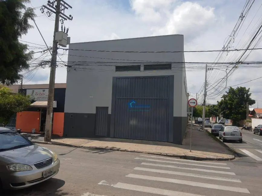 Armazém / Galpão para alugar, 258m2 em Jardim Califórnia, Indaiatuba - SP - imagem 2 Foto 2 de Armazém / Galpão para alugar, 258m2 em Jardim Califórnia, Indaiatuba - SP