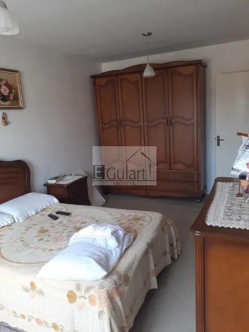 Apartamento com 6 quartos à venda, 240m2 em Harmonia, Canoas - RS - imagem 5 Foto 5 de Apartamento com 6 quartos à venda, 240m2 em Harmonia, Canoas - RS