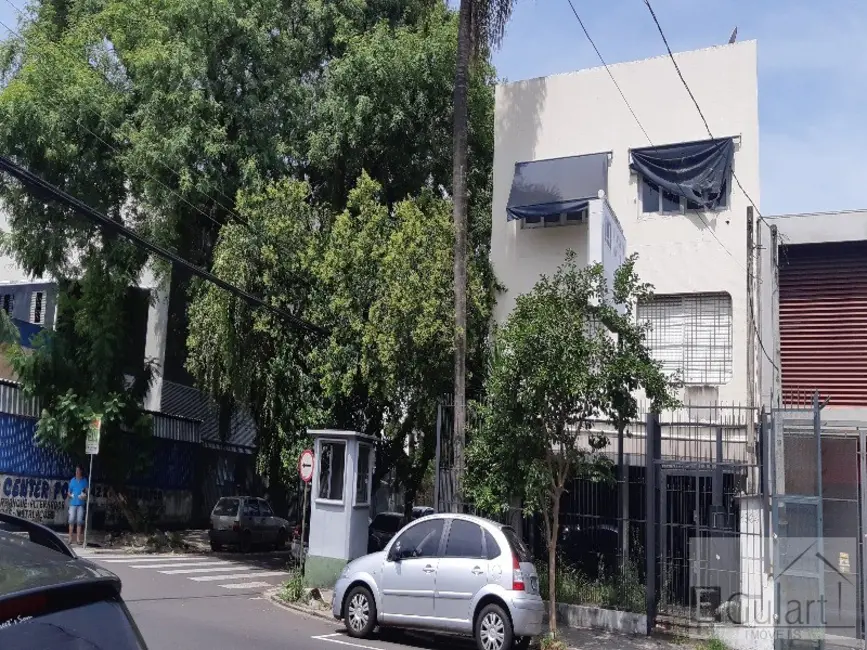 Loja à venda e para alugar, 245m2 em São Geraldo, Porto Alegre - RS - imagem 4 Foto 4 de Loja à venda e para alugar, 245m2 em São Geraldo, Porto Alegre - RS