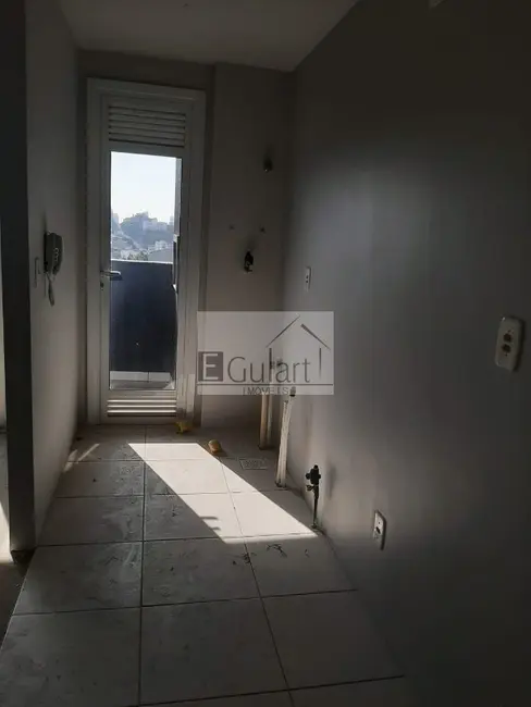 Apartamento com 2 quartos à venda, 78m2 em Centro, Canoas - RS - imagem 8 Foto 8 de Apartamento com 2 quartos à venda, 78m2 em Centro, Canoas - RS