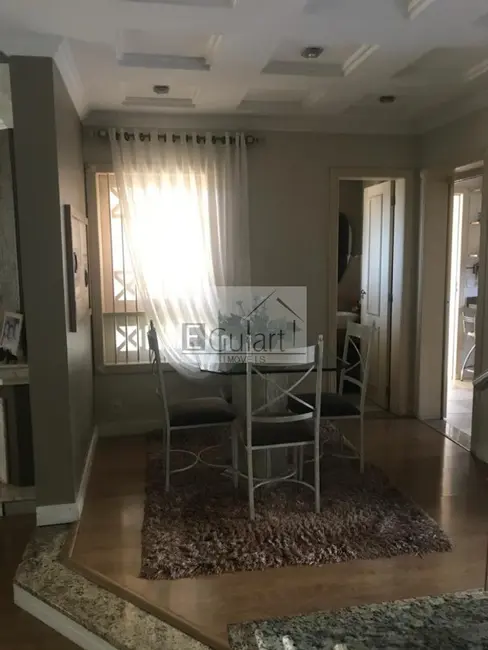 Foto 5 de Sobrado com 3 quartos à venda, 160m2 em Canoas - RS