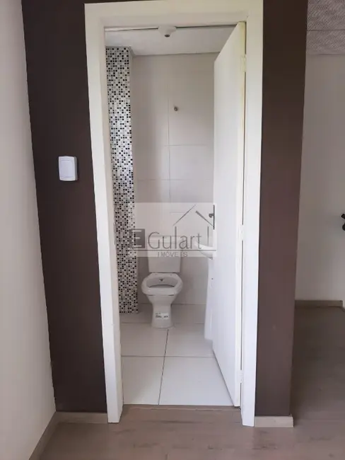 Loja à venda, 156m2 em Centro, Canoas - RS - imagem 8 Foto 8 de Loja à venda, 156m2 em Centro, Canoas - RS