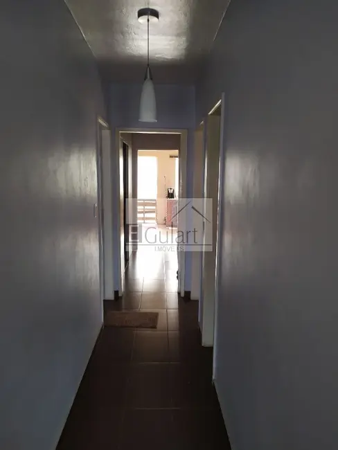 Casa com 3 quartos à venda, 312m2 em Estância Velha, Canoas - RS - imagem 6 Foto 6 de Casa com 3 quartos à venda, 312m2 em Estância Velha, Canoas - RS