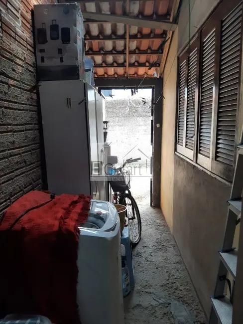 Foto 9 de Casa com 2 quartos à venda, 54m2 em Mato Grande, Canoas - RS