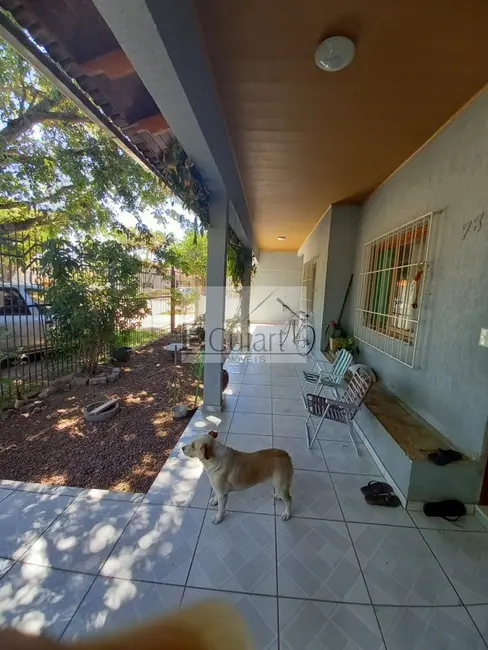 Casa com 3 quartos à venda, 140m2 em Canoas - RS - imagem 5 Foto 5 de Casa com 3 quartos à venda, 140m2 em Canoas - RS