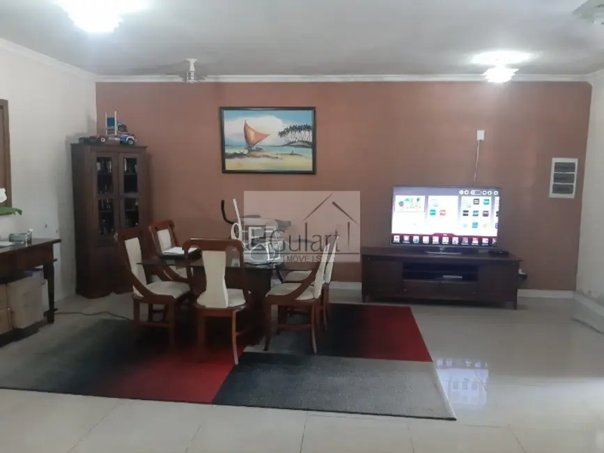 Foto 1 de Casa com 3 quartos à venda, 140m2 em Canoas - RS