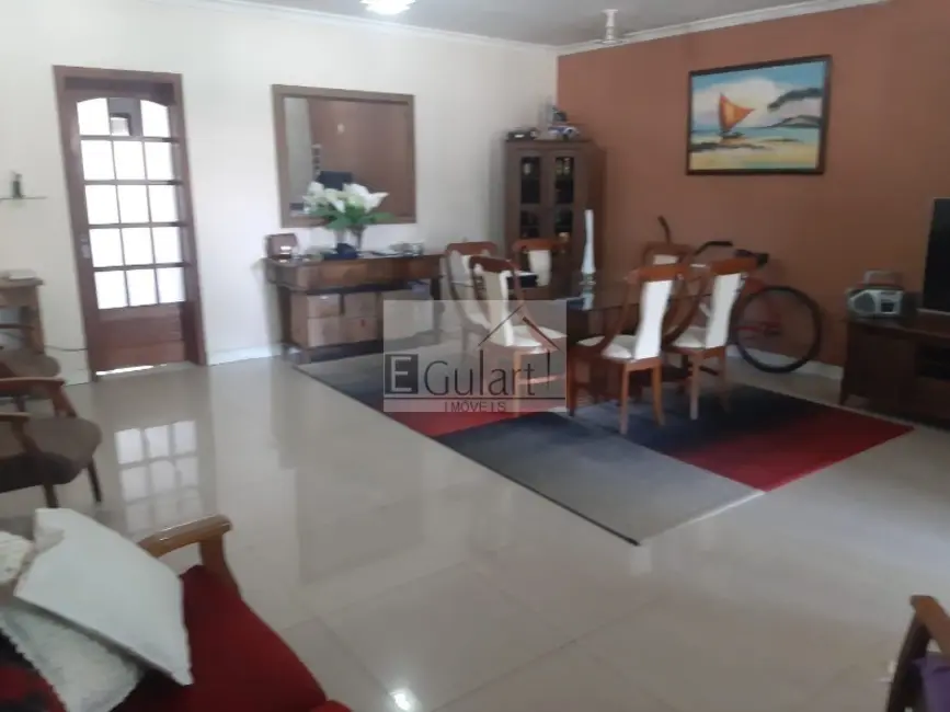 Foto 2 de Casa com 3 quartos à venda, 140m2 em Canoas - RS